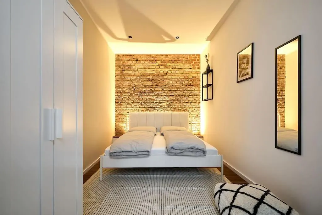 Central Apartment - Linienstrasse 柏林 0*,  德国